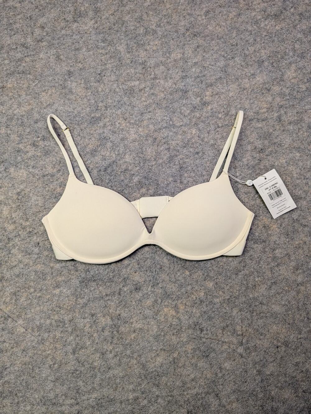 NWT Pepper Bra 40A Cream Zero G Lift Up Wirefree Wireless Back Closure